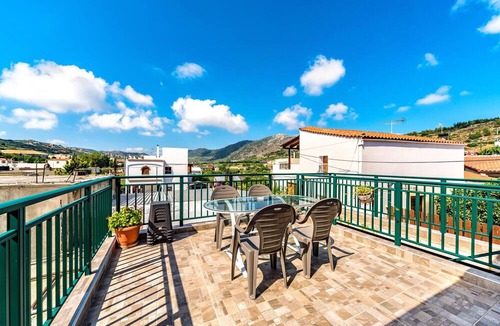 Archanes Apartment | Guest House Aphrodite First