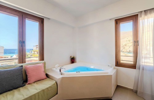 Khora Sfakion Apartment | VENTUS Luxury Suites