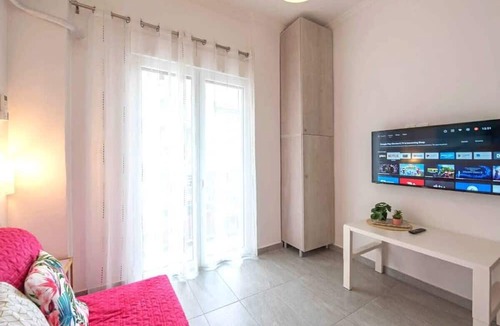 Thissio Apartment | Your perfect choice in Athen's best location 1