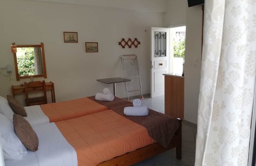 Kavos Apartment | Likourgos beach apartments