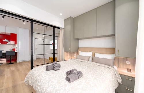 Goudi Apartment | Alkis Luxury By Greece Apartments