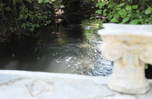 Kastoria Villa | River side house