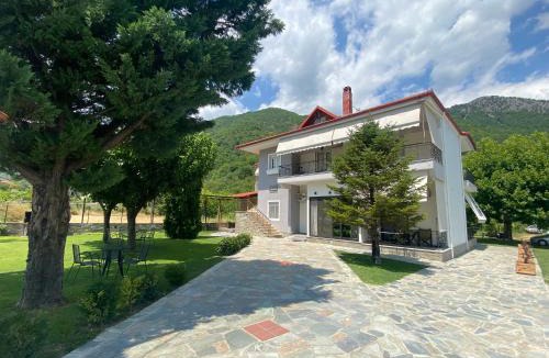Loutraki Apartment | Ξενώνας Λίθος