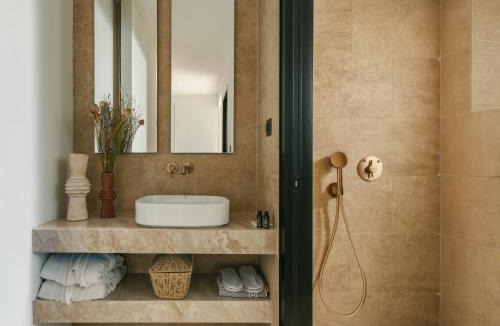 Alikanas Hotel | Perla Del Mare