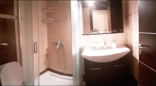Asklipiio House | Makedonia Studios at Harbour of Kamiros Skala