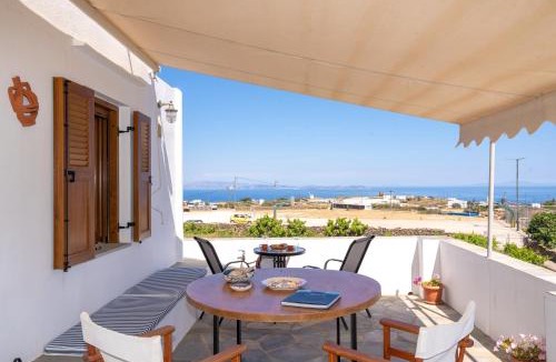 Artemonas Apartment | Flo Guest House