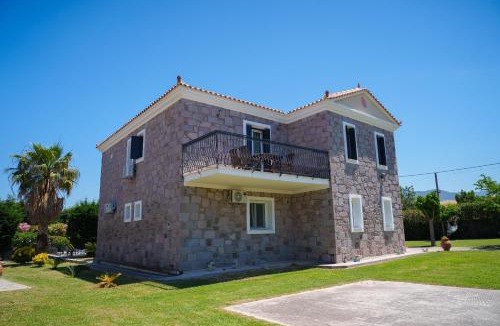 Mithimna Villa | Anasa Villas