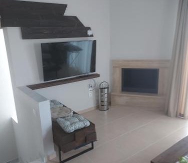 Kokkinon Neron Apartment | Aqua Rossa Villa 2