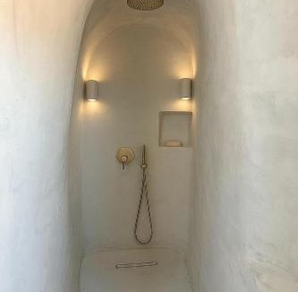 Akrotiri Apartment | Urano Cave Suites