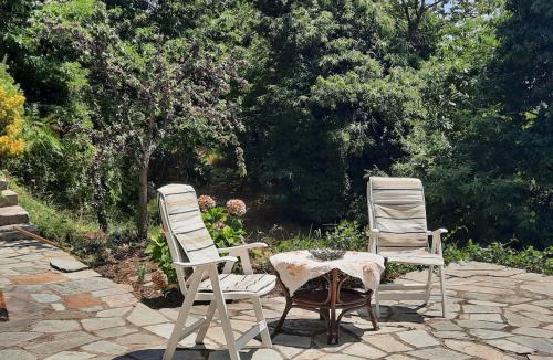 Kissos House | Cottage with a view of Kissos