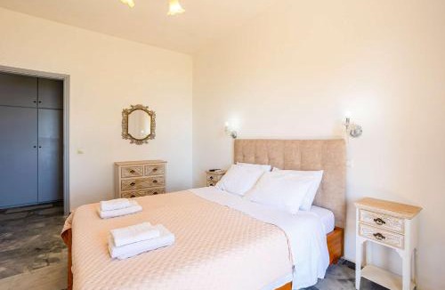 Pylos-Nestoras Apartment | Beachfront Nest Memi, Koroni - Seaheaven Houses - A2