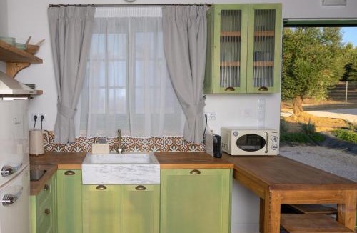 Pyrgos Hotel | Eleon Olive Retreat - Skourochori