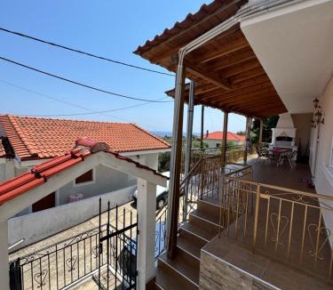 Agiokampos House | Pappous Guest House