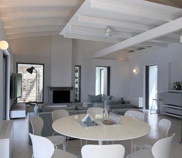 Sivota House | Villa A Private Waterfront Escape