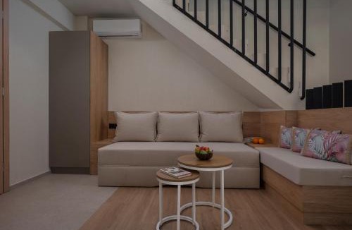 Flogita Apartment | Danae Luxurious Residences- 4 min walk from beach