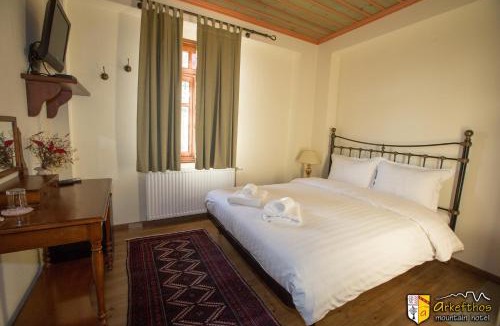 Papigo Hotel | Arkefthos Mountain Hotel