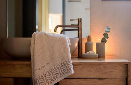Exo Gonia Apartment | Themis Goddess Cave Suites