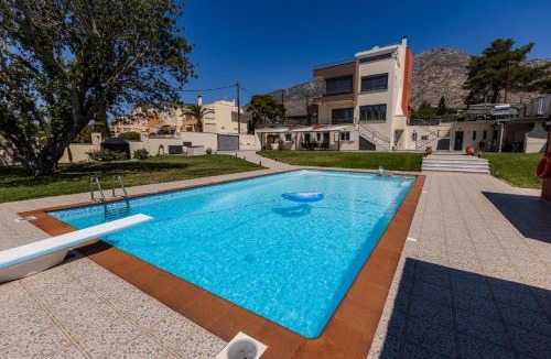 Kineta Villa | Villa Memories