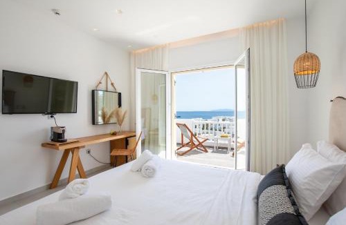 Platis Gialos Hotel | The George Hotel Mykonos
