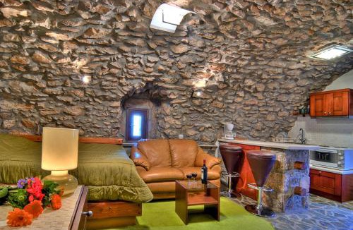 Avgonima Apartment | Avgonima All Seasons Hotel
