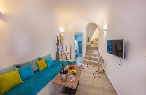 Finikia Apartment | Vivid Caves 1 bedroom Cavehouse