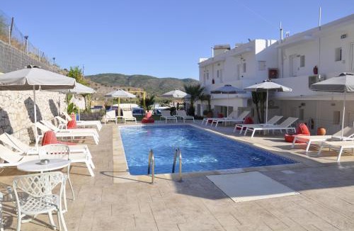 Vlicha Apartment | Golden View Studios