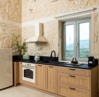 Sitia Apartment | Amvikas suites-Sitia, by Comfortbnb