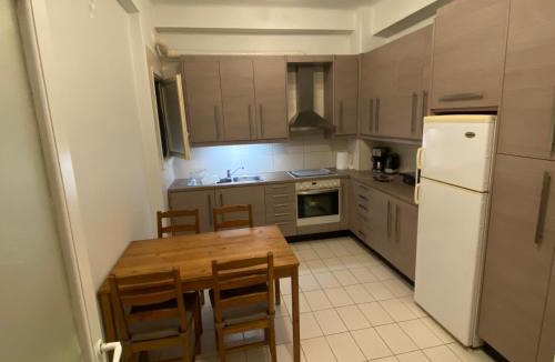 Nea Smirni Apartment | Διαμερίσμα με 1 κρεβατοκάμαρα και ένα σαλόνι