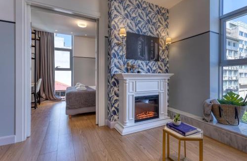Psirri Apartment | The Pinnacle Athens