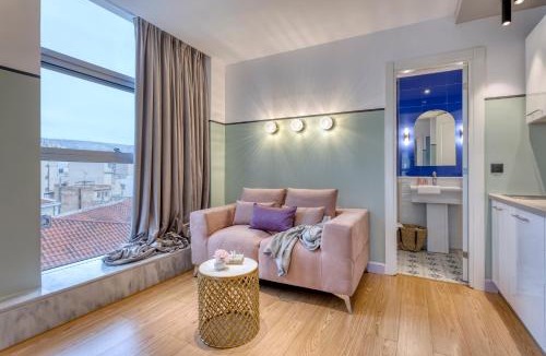 Psirri Apartment | The Pinnacle Athens
