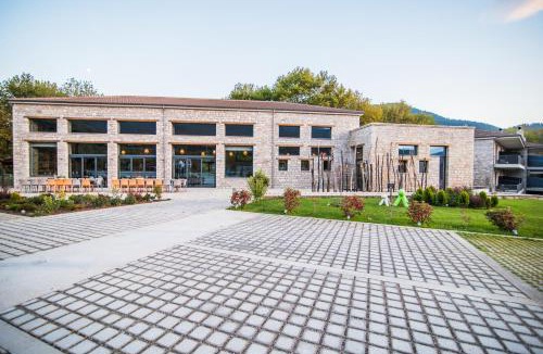 Karpenisi Hotel | Oniropetra Boutique Hotel