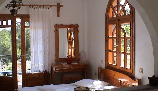 Pantheon Studios Apartments