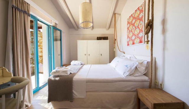 Anemoessa Luxury Villas
