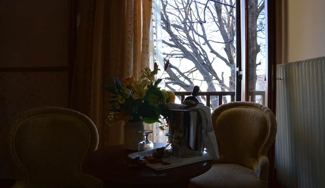 Hani Zisi Hotel