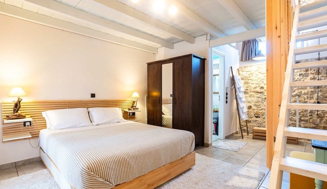 Limni Stone Apartments