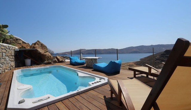 Villa Princess 5 4Bed with Small Tub Panormos Beach
