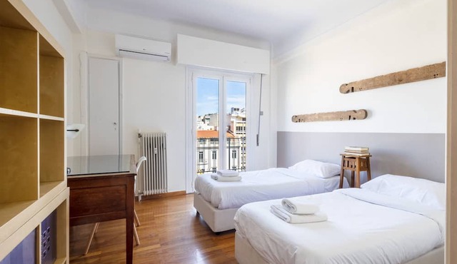 3 bdrm Luxury Apt Incredible Acropolis View