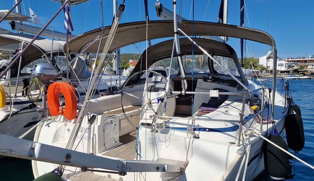 Sun-Kissed Sailing Adventure in Islas Esporadas