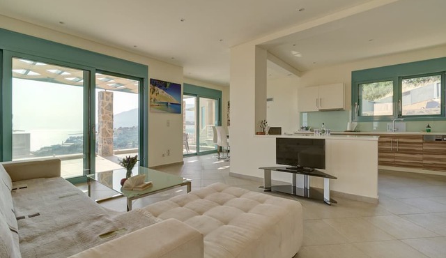 Ouzo Panoramic Houses 1, with private pool