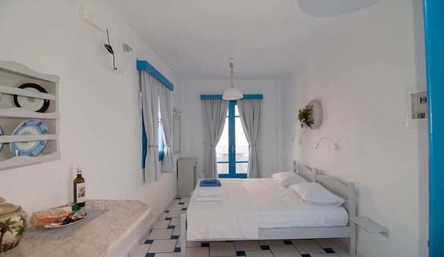 Giavasi seaside finiki 3 Apartment with Sea View, Wi-Fi, and Air Conditioning