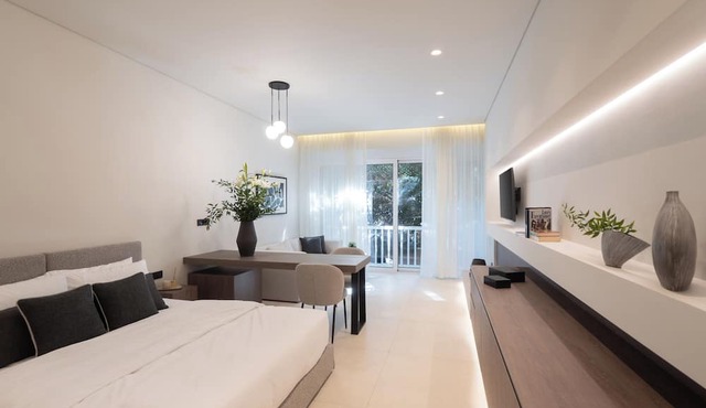 Kolonaki Luxury Studios