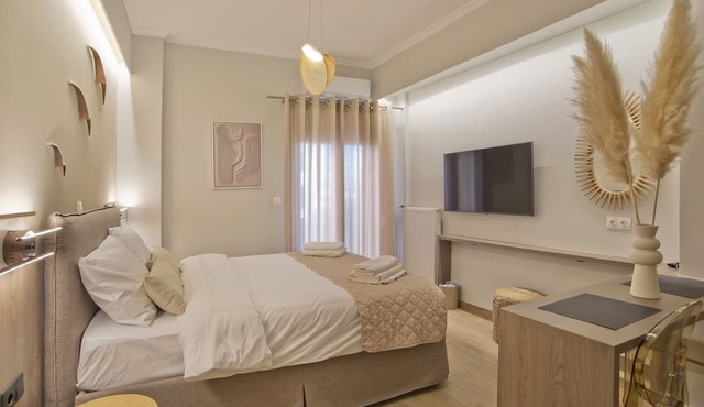 Althea Luxury Apt City View, Walk to Acropolis