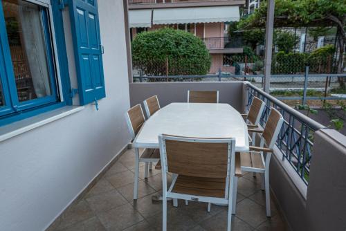 Myrovolos Guesthouse