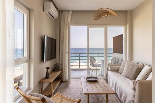 Cavo Dio 7 - Beachfront bliss - Cozy Apt Pool Sunset