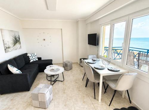 Sea View Luxury Apartment Beachfront 2BR