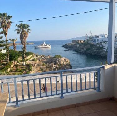 Choios' House Avlemonas