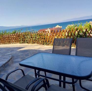 ANGIRA - Koroni Apartments