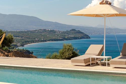 Assini Estate - Koroni Poolside & Seaview Getaways