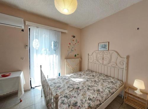 Dora's Sweet Home