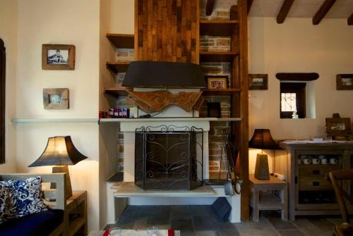 Great Pelion Villa Villa Stone House 2 Bedrooms Sea View in Pilion